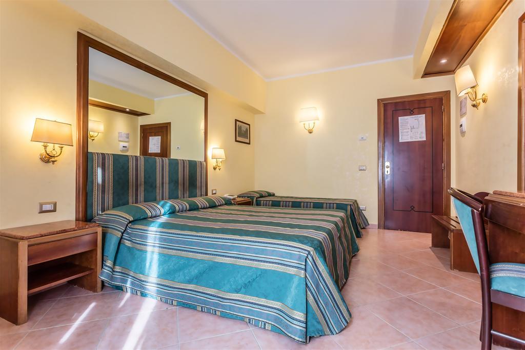 Raeli Hotel Floridia Roma Dış mekan fotoğraf