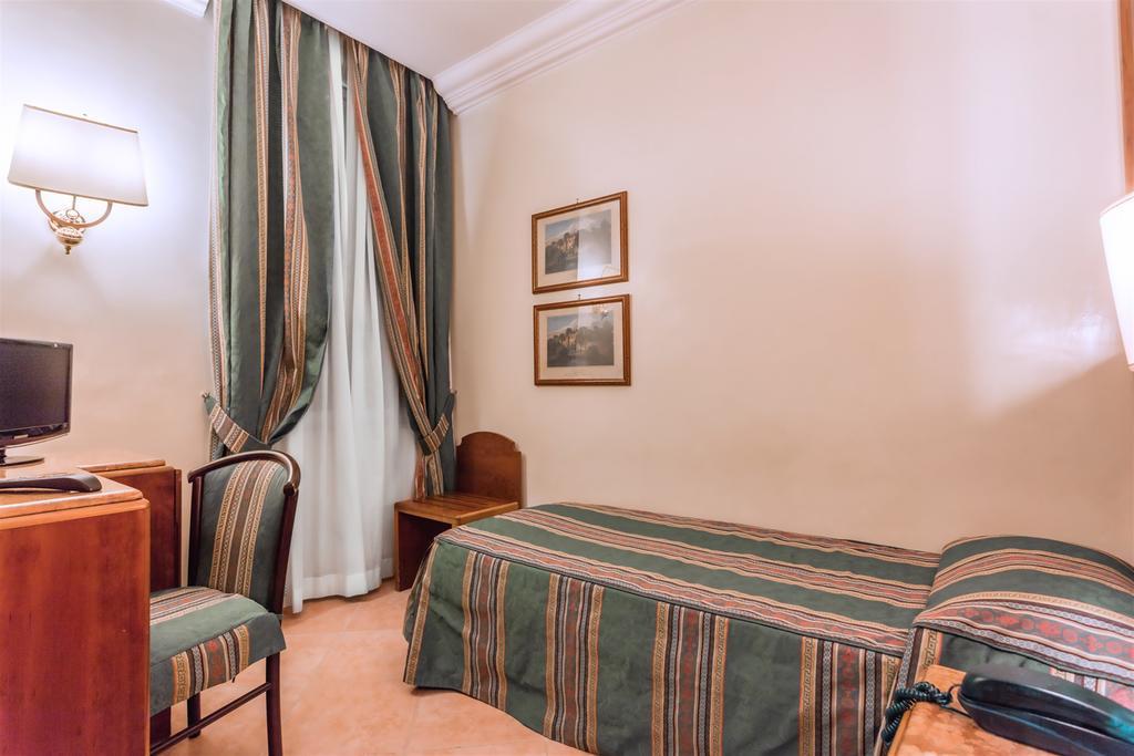 Raeli Hotel Floridia Roma Dış mekan fotoğraf