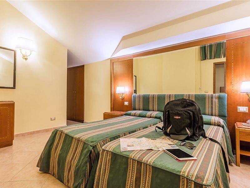 Raeli Hotel Floridia Roma Dış mekan fotoğraf