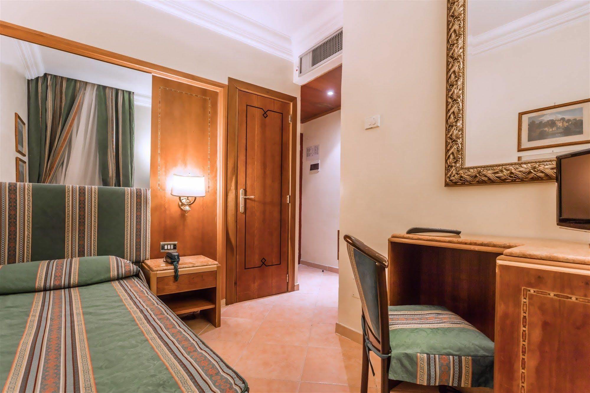 Raeli Hotel Floridia Roma Dış mekan fotoğraf