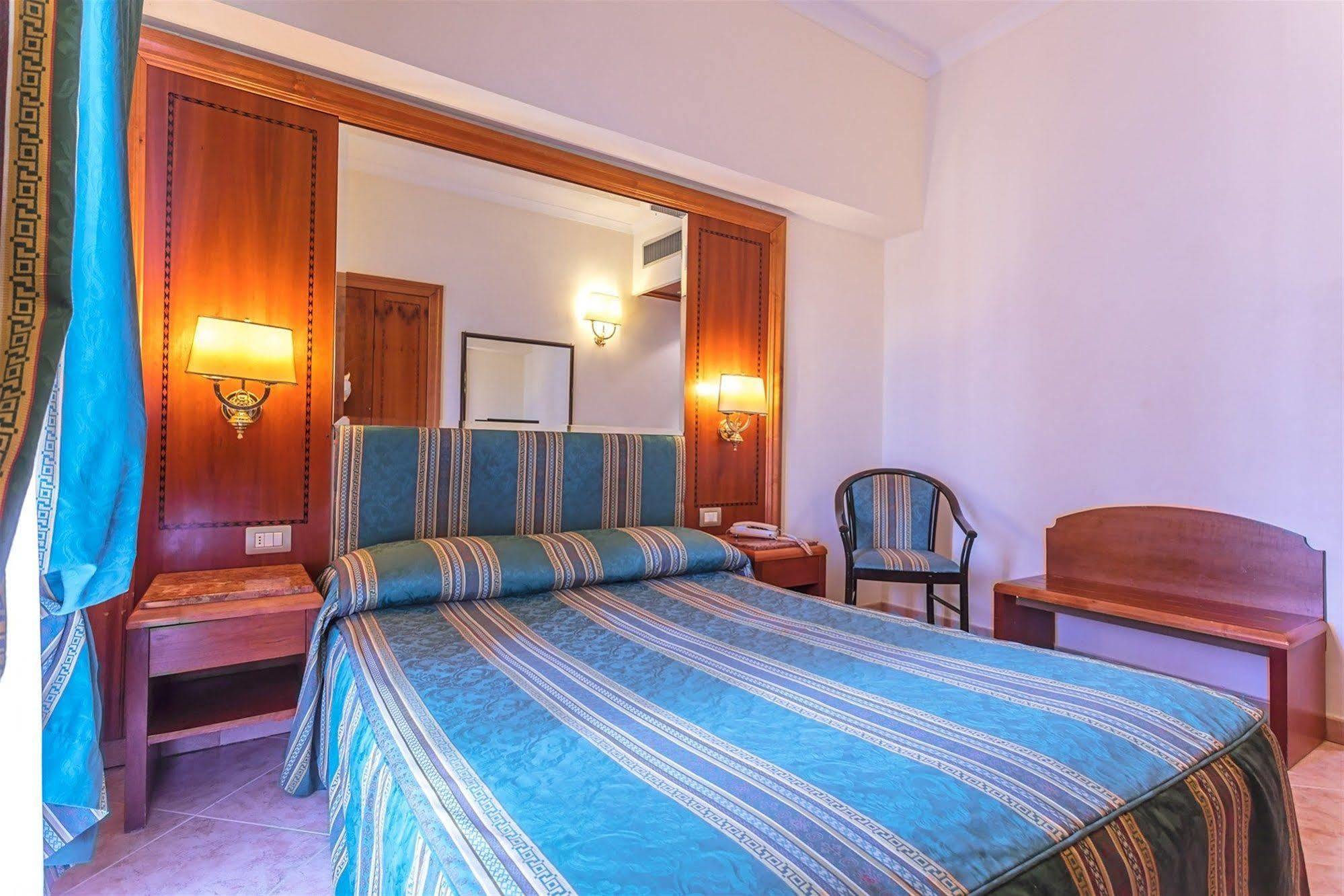 Raeli Hotel Floridia Roma Dış mekan fotoğraf